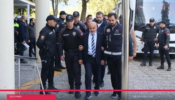 Milas'ta 2,5 Milyar Liralık İhale Skandalı: Başkan Topuz ve Oğlu Tutuklandı (Foto Galeri)