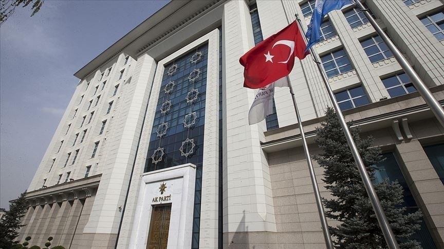 AK Parti Gençlik Kollarına son bir yılda 400 bin yeni üye katıldı