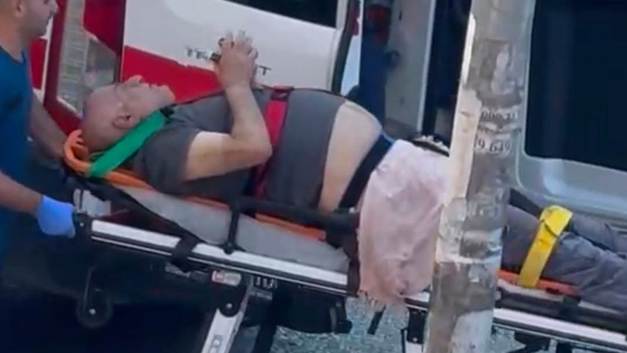 Evinden çıkan kişiye kurşun yağdırdı