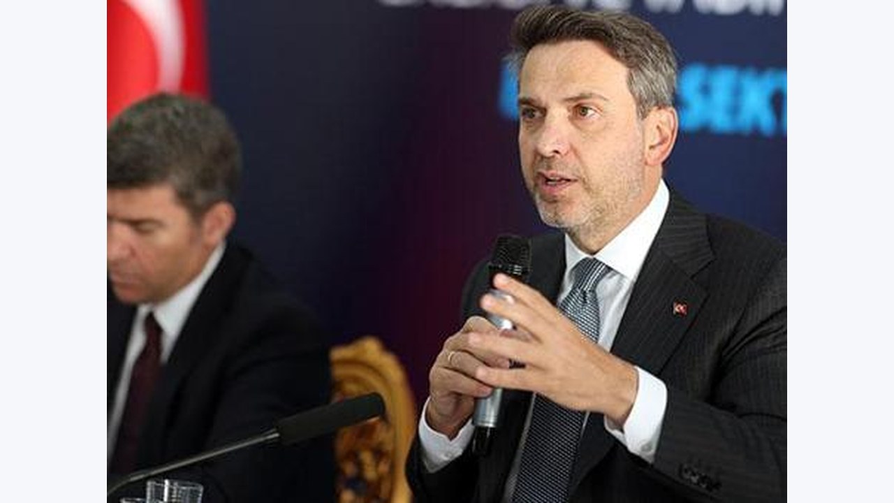 Bakan Bayraktar duyurdu: Somali'den sonra Pakistan'da petrol arayacağız