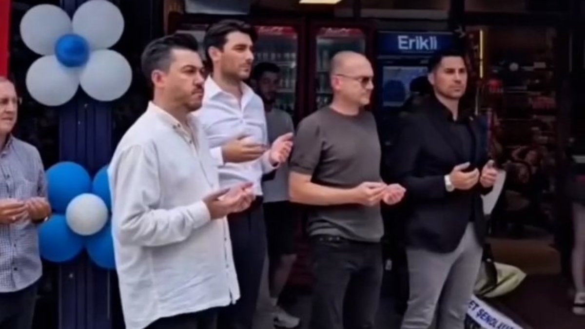 Tekirdağ'da tekel bayisi açılışına imam getirttiler dualar okuttular