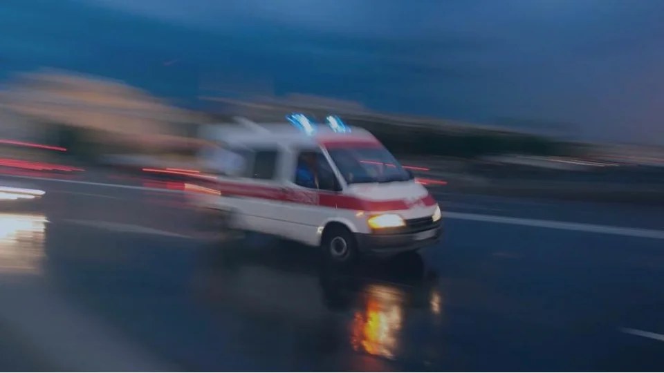 Afyon'da bir ahs kaynbiraderini dn salonunda ldrd