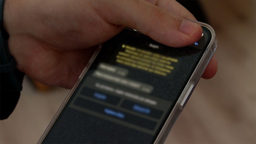 Apple resmi olarak uyardı: Telefonunuzda bu ekran çıkarsa derhal kapatın