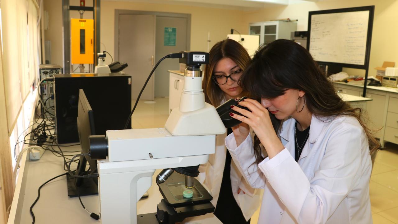 Yumurta kabuğundan implantlarda kullanılabilecek biyomalzeme ürettiler