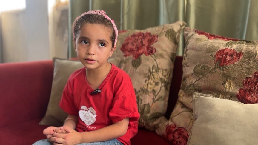 Gazze'de çektiği videolarla annesi için yardım isteyen 3 yaşındaki Cumane: Annem cennete gitti, hepinize küstüm