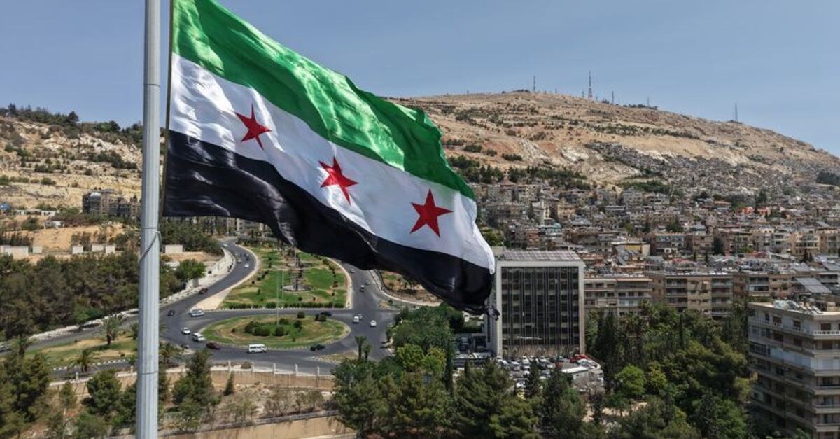 Suriye: Hizbullah'a ait silah sevkiyatı engellendi | Dış Haberler