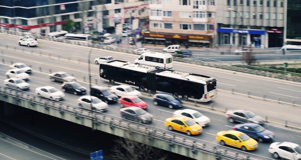 İstanbul'da toplu ulaşıma yüzde 10 zam! İşte yeni fiyat tarifesi - Sözcü Gazetesi