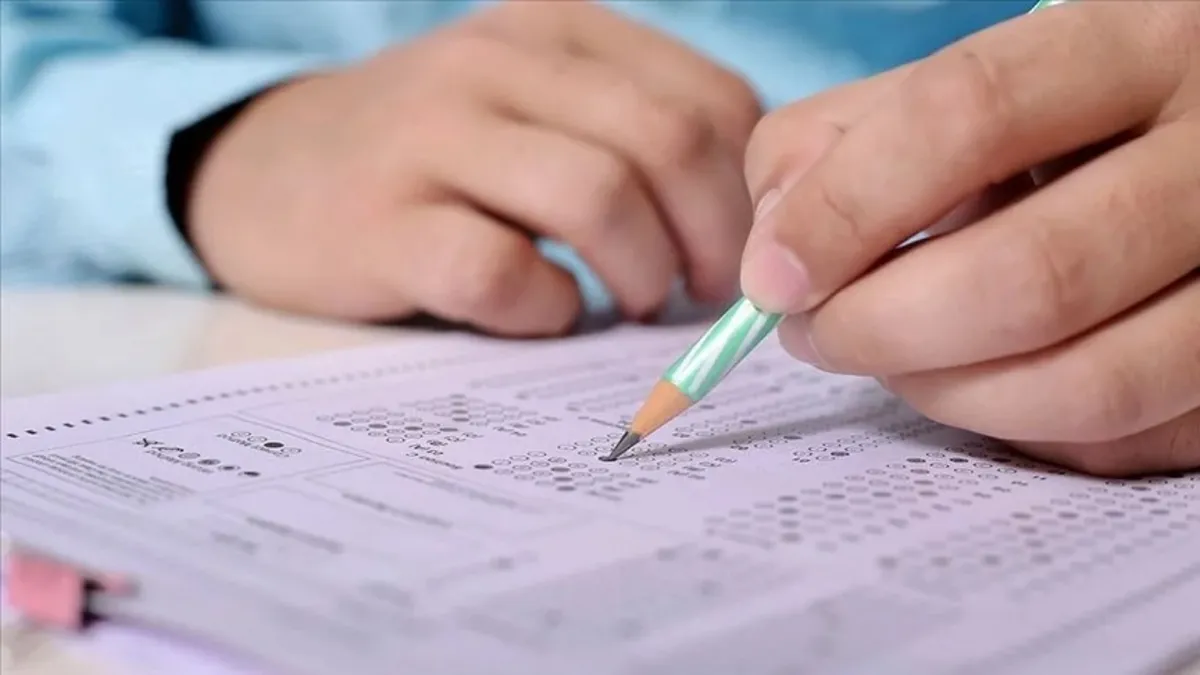 Dokuz Eylül Üniversitesi Taban Puanları ve Kontenjanları 2026: 2-4 yıllık DEÜ taban puanı ve başarı sıralamaları nasıl?