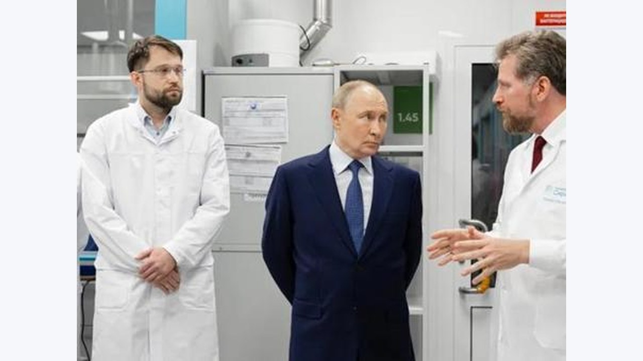 Putin'in 27 Milyar Dolarlık Ölümsüzlük Planı: Gençlik Çilekleri ve Gizli Laboratuvarlar