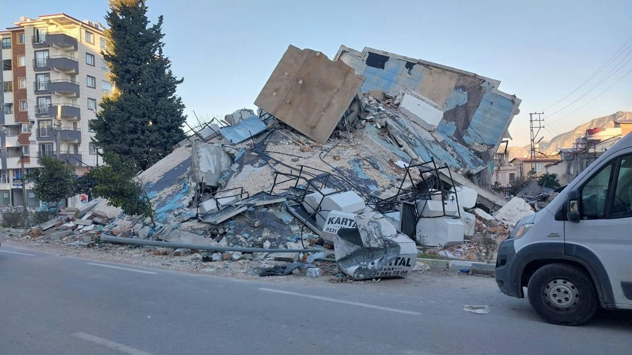 Göçemen 2 Apartmanı Deprem Raporu Tamamlandı: Sorumluluk Dağılımı Netleşti