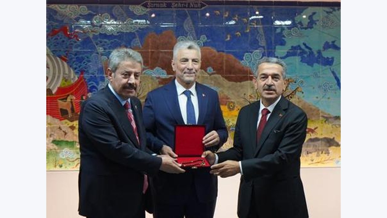 Ticaret Bakanı Bolat'tan Şırnak Açıklamaları: Milli Gelir 6 Kat Arttı