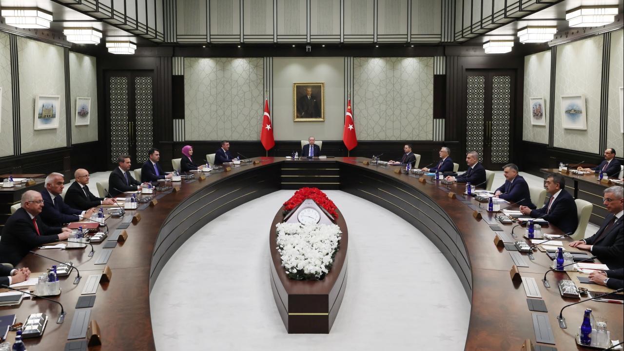 Kabine Beştepe'de Toplanıyor: Gündemde Terörle Mücadele ve Ekonomi Var