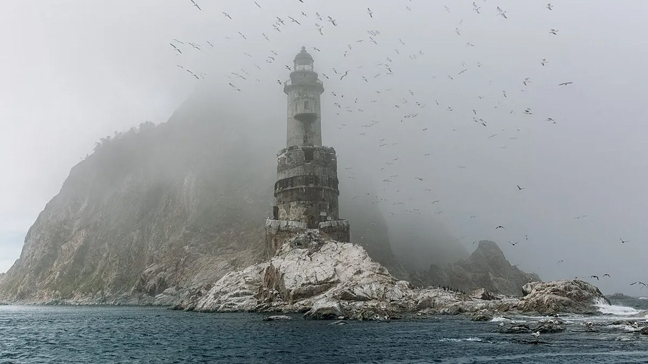 Sovyetler'in Unuttuğu Nükleer Deniz Fenerleri Çevresel Tehlike Oluşturuyor