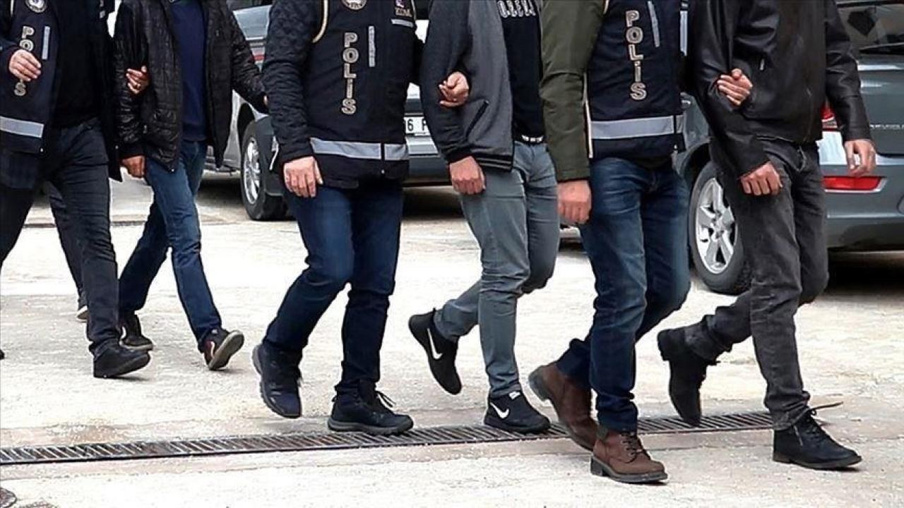 22 İlde Geniş Çaplı Dolandırıcılık Operasyonu: Yüzlerce Gözaltı
