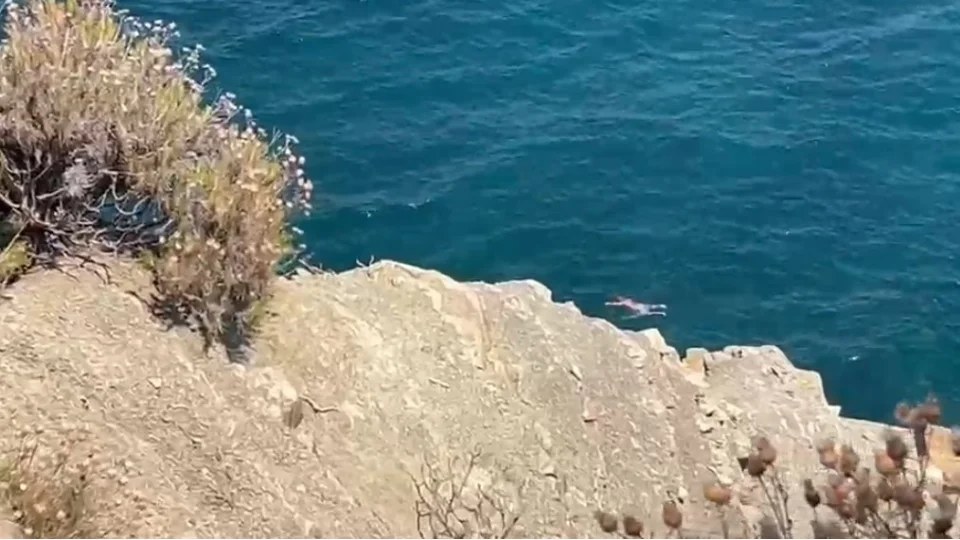 Bursa Mudanya'da Deniz Kıyısında Toprak Kayması Paniği