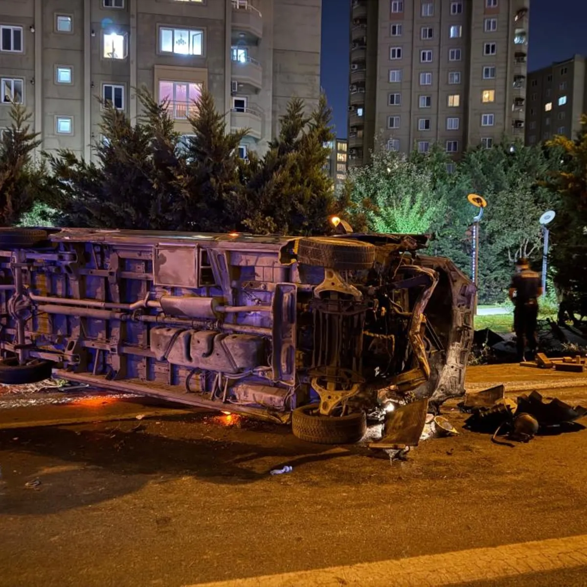 Esenler'de Zincirleme Kaza: Makas Atarak İkinci Otomobiller Çarpmaya Döner