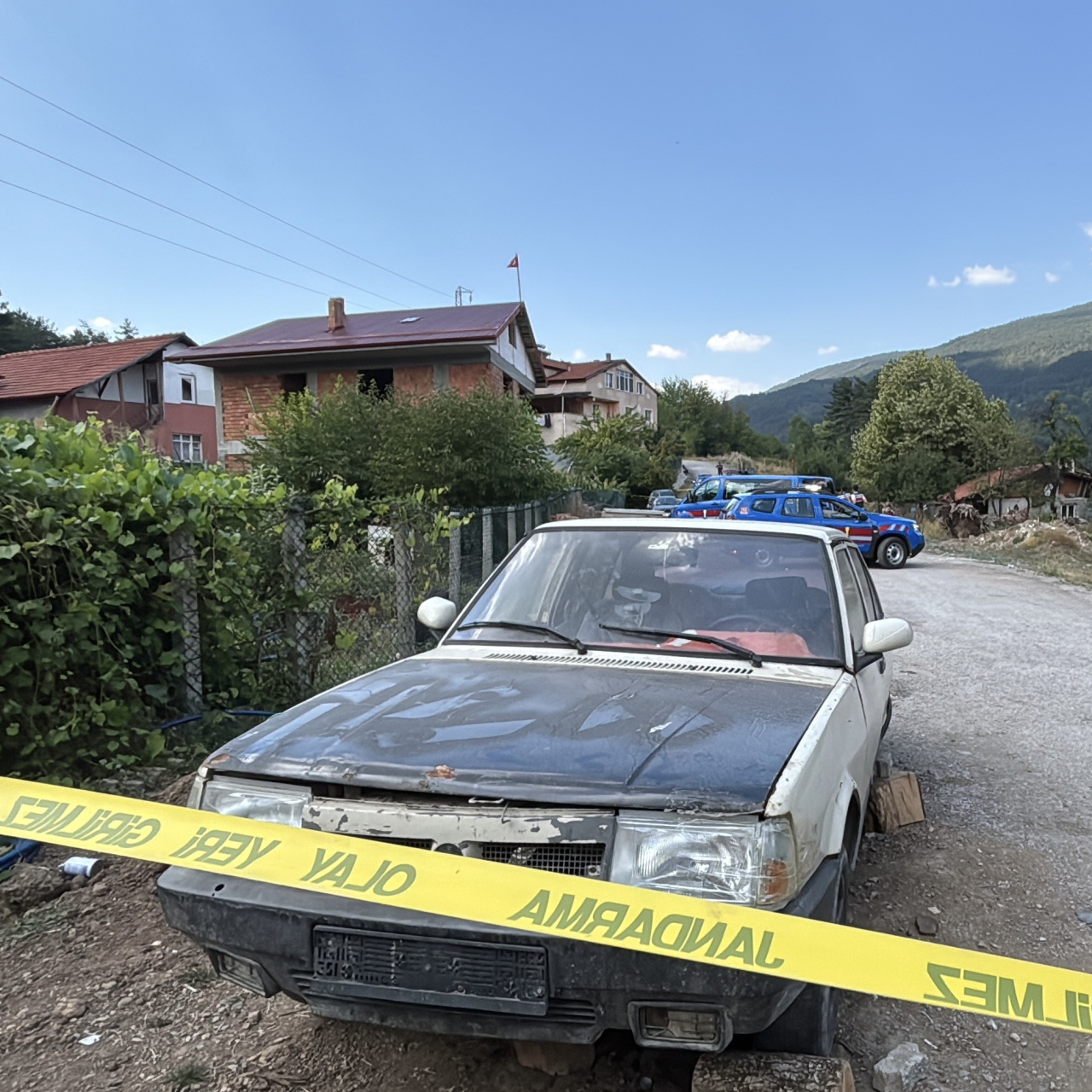 Bolu'da Arazi Kavgası: Baba ve Oğlunu Tüfekle Vurarak Öldürdü