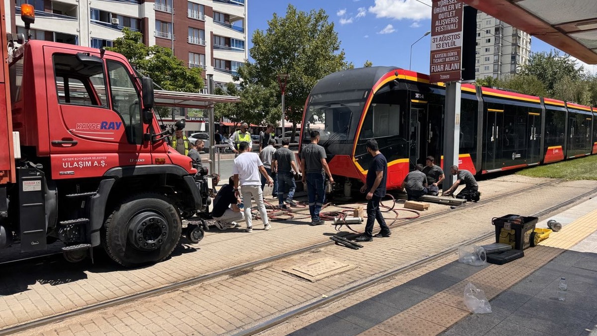 Kayseri'de tramvay kazası: Genç K.E. hayatını kaybetti