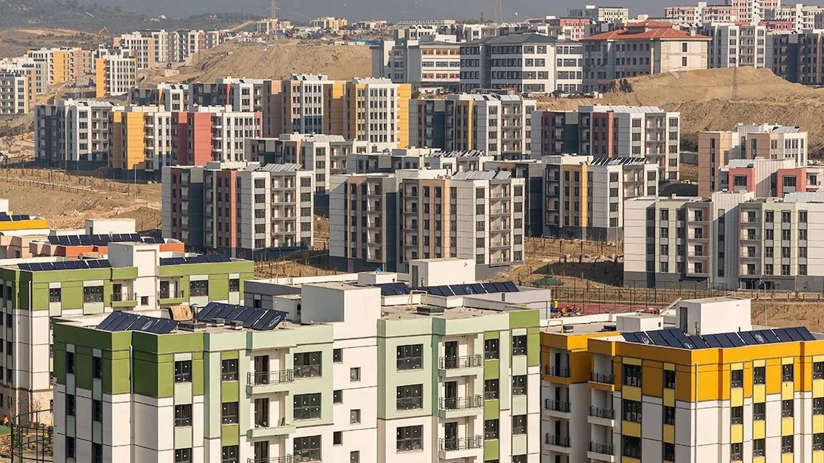 Temmuzda konut fiyatları arttı, reel değer düşüş devam etti